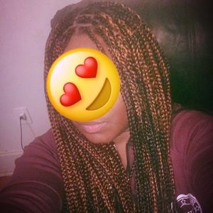 Meet your Posher, Latasha